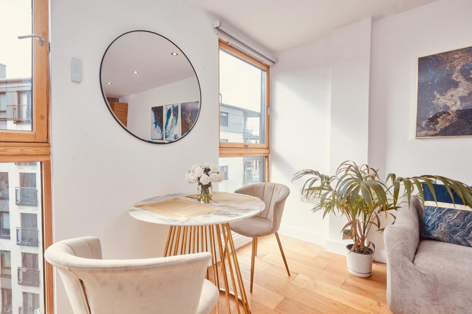 Central Leeds Dock Apt&Free Secure Parking! Exterior photo